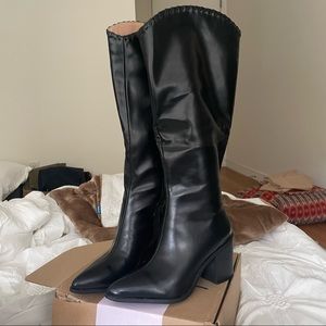 NWOT Journee Collection Western Cowboy Boots (6.5)